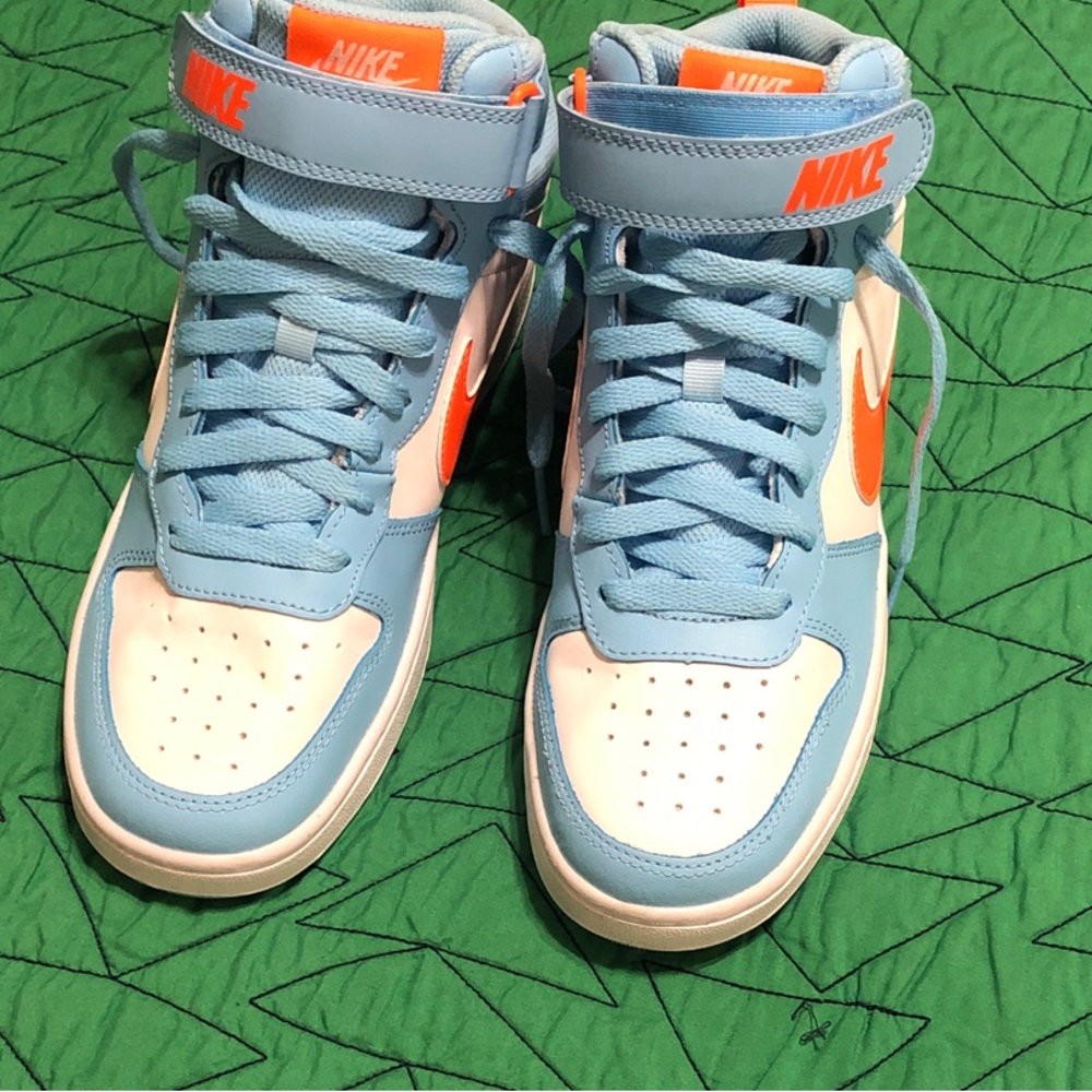 Kids Nike Court Borough Mid 2 Sz 7Y